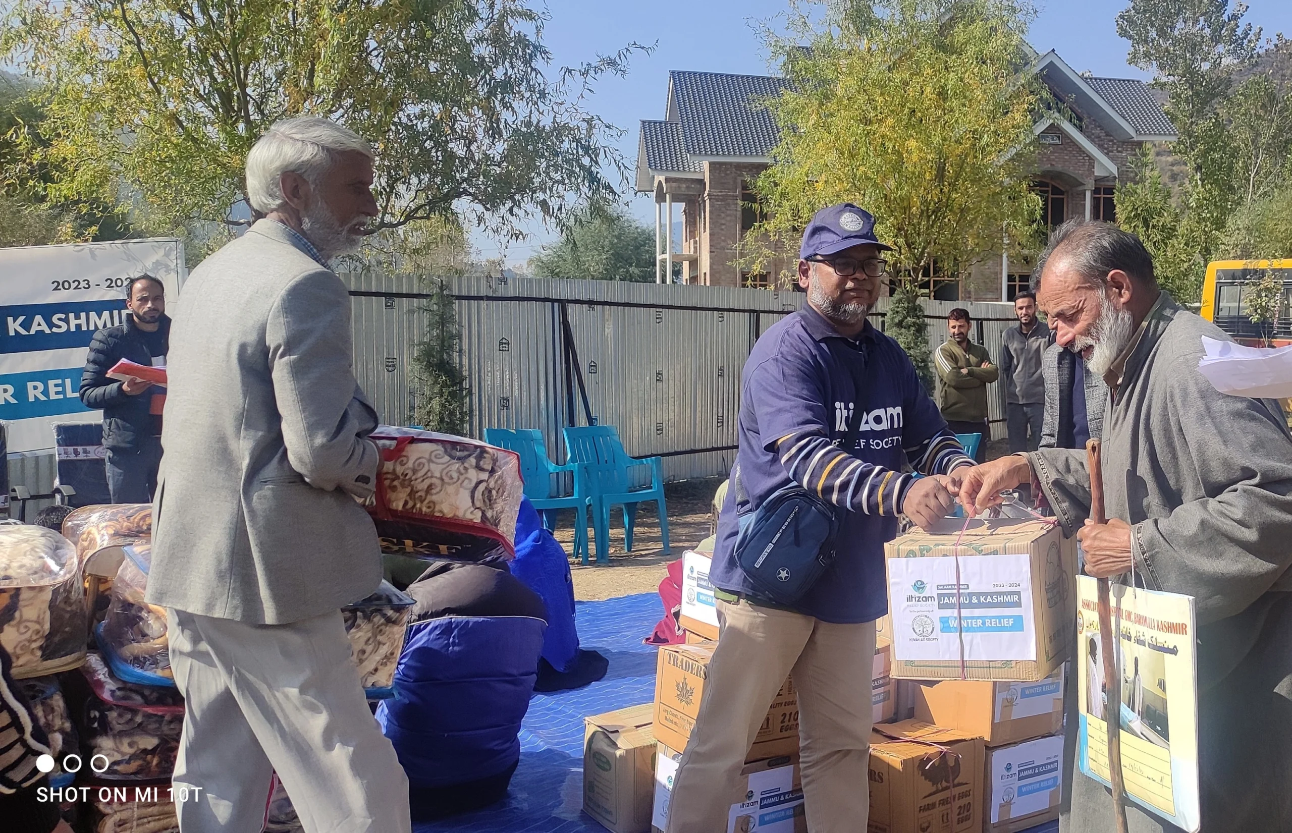 Winter Aid in Kashmir